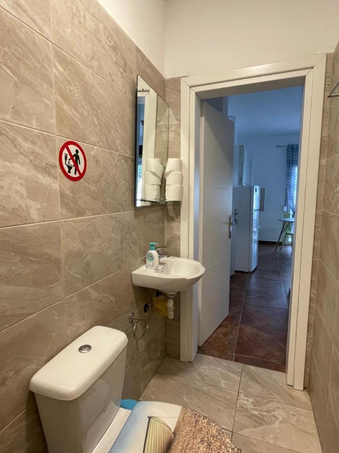 Maria Apartments 네아 카르발리 외부 사진