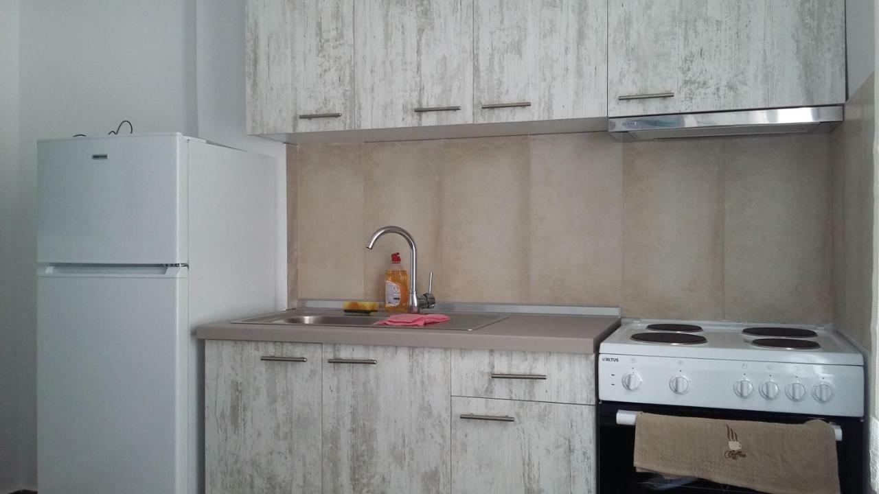 Maria Apartments 네아 카르발리 외부 사진