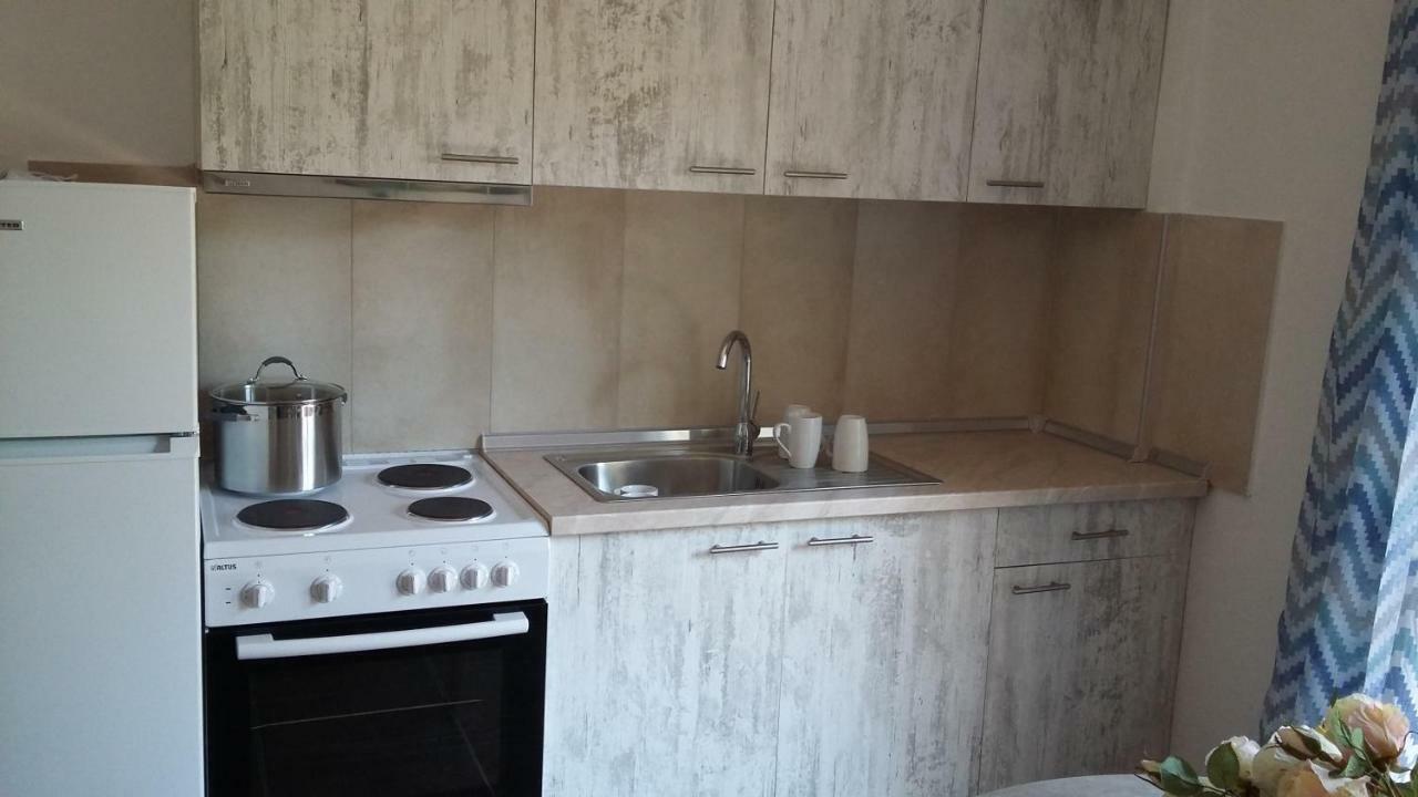 Maria Apartments 네아 카르발리 외부 사진