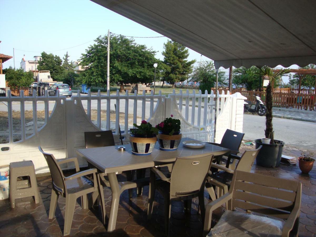 Maria Apartments 네아 카르발리 외부 사진