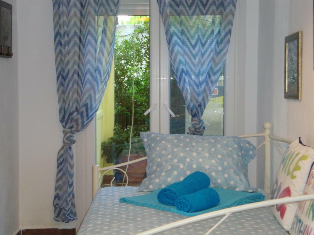 Maria Apartments 네아 카르발리 외부 사진