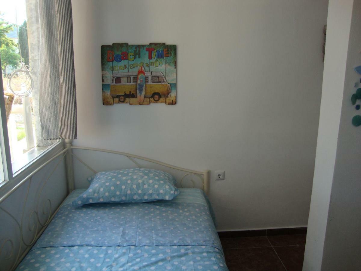 Maria Apartments 네아 카르발리 외부 사진