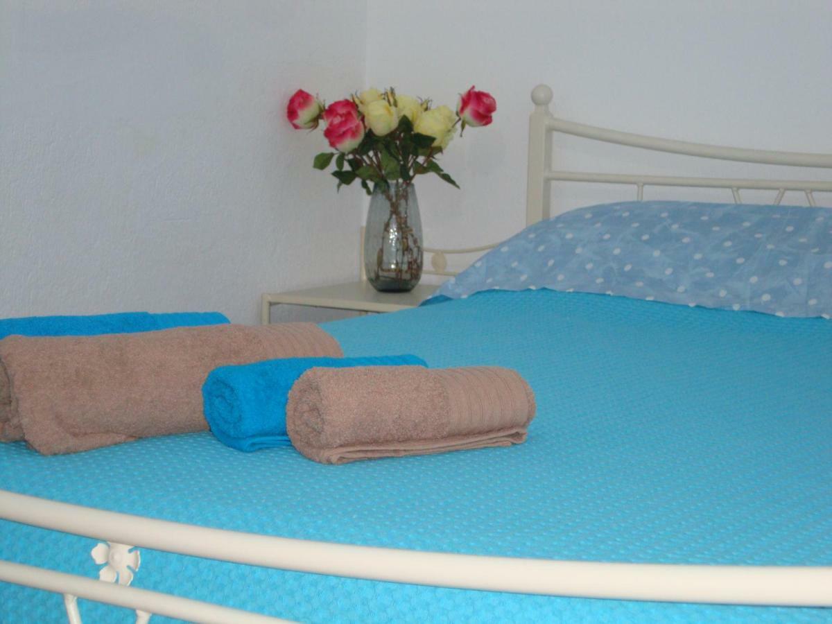 Maria Apartments 네아 카르발리 외부 사진