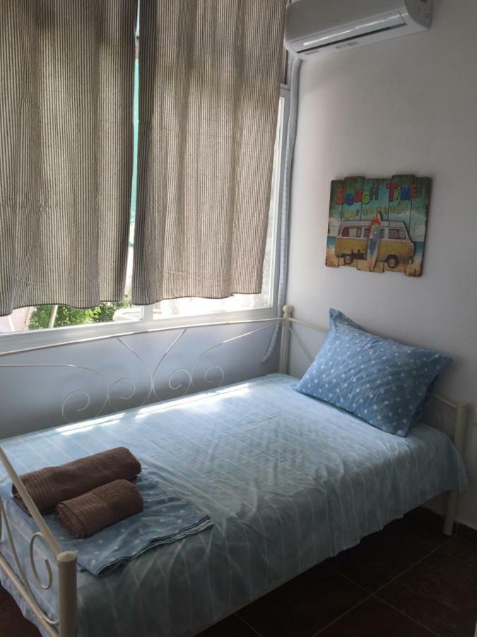 Maria Apartments 네아 카르발리 외부 사진